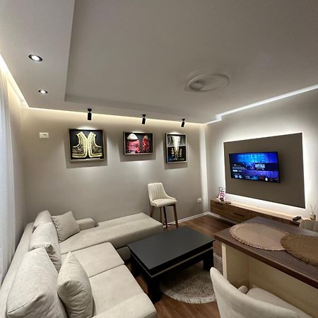 Luxury Center Apartments Tirana Exterior foto